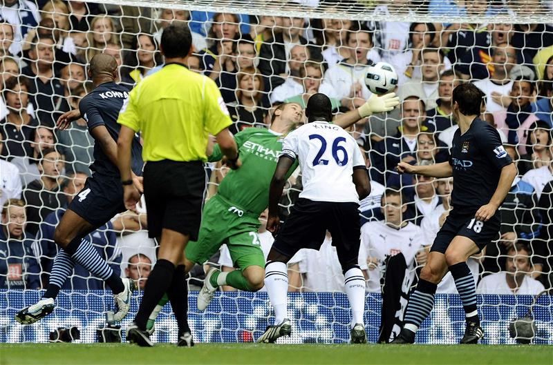 Ledley King in action for Tottenham Hotspur against Manchester City, August 2010