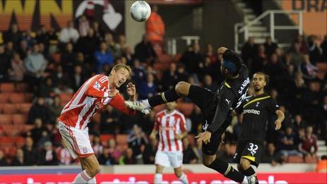 Sandro in action for Tottenham Hotspur against Stoke City, Carling Cup, September 2011