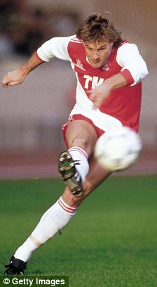 Glenn Hoddle, AS Monaco