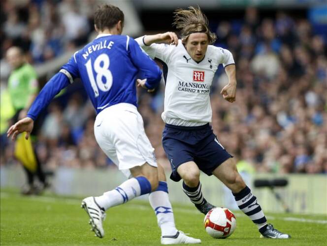 Luka Modric & Phil Neville