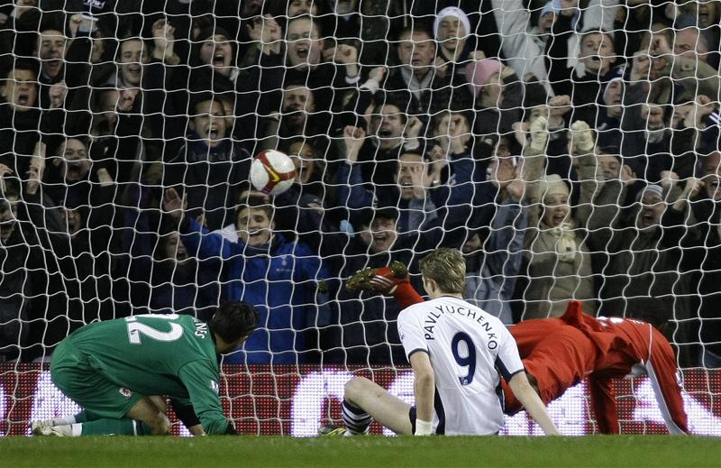 Action from Tottenham Hotspur 4-0 Middlesbrough, March 2009