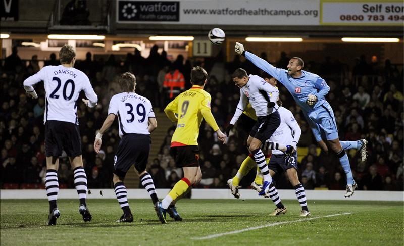 Heurelho Gomes in action for Spurs against Watford, December 2008