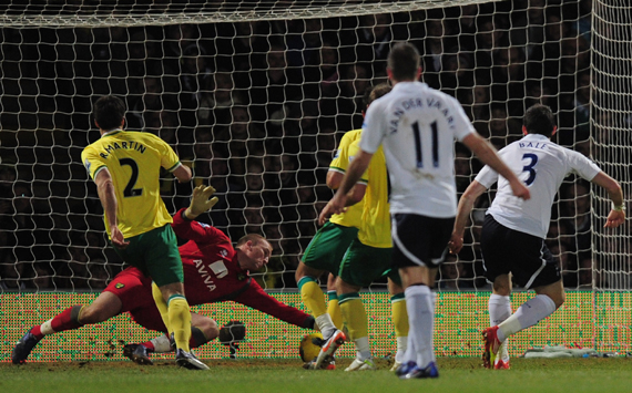 Action from Norwich City v Tottenham Hotspur, December 2011