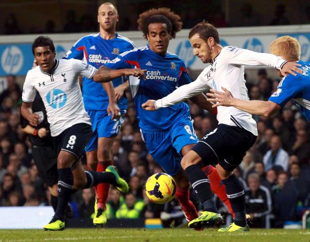 Premier League action from Tottenham Hotspur 1-0 Hull City, October 2013